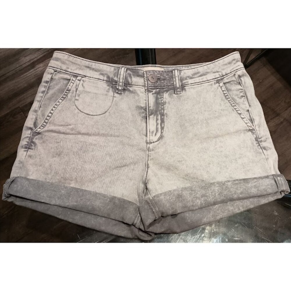 Anthropologie Relaxed Chino Shorts - Grey Acid Wash Stretch 6" Inseam